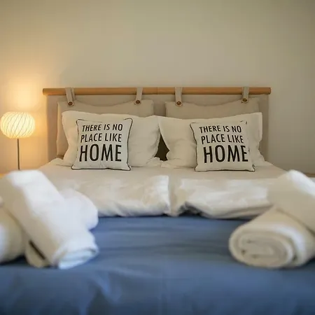 Luxury Armasy